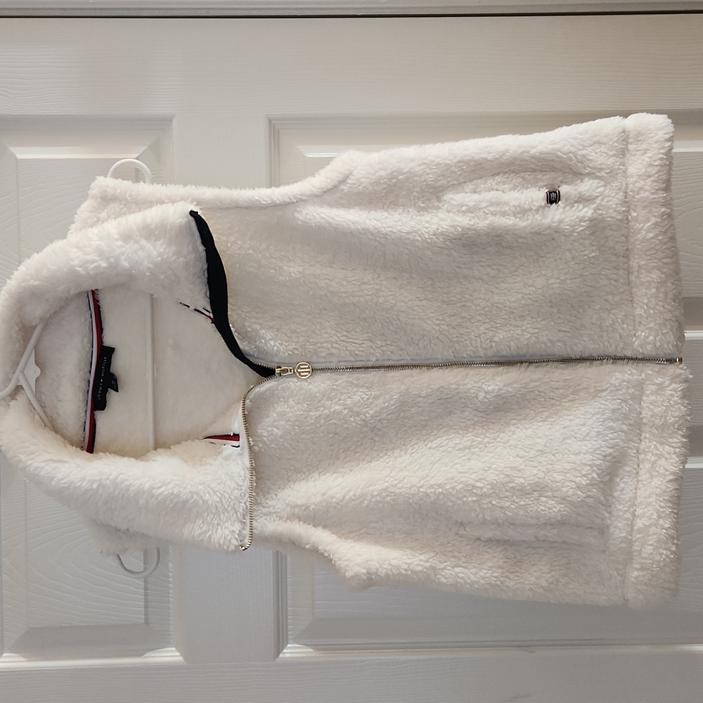 Tommy Hilfiger Fluffy White Vest